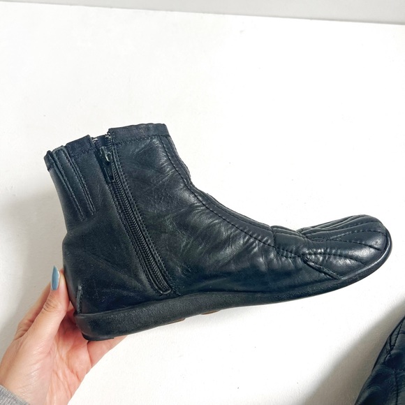 Diesel | Vintage Leather Ankle Boots - Picture 3 of 6
